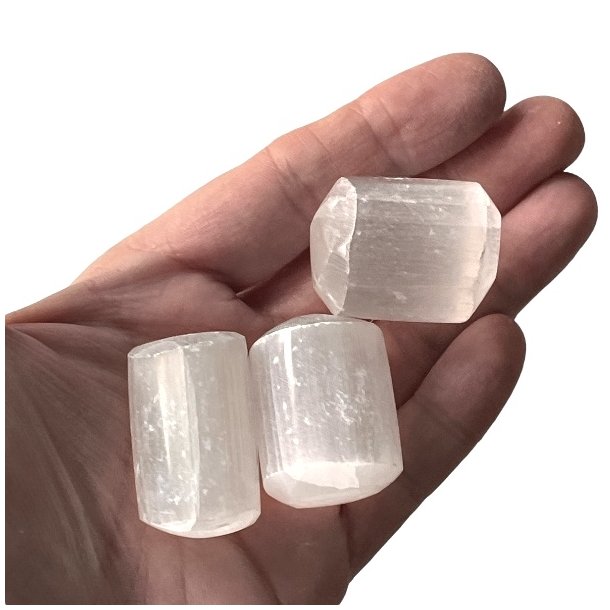 Selenit kuber ca. 3 cm � til healing og energirensning!