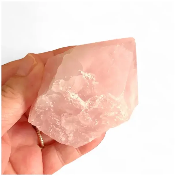 Eksklusiv semipoleret rosenkvarts spids i unika kvalitet � m�ler 7,5 x 6 cm (B)