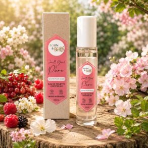 Smoothie Fruits Rouges �kologisk Eau de Toilette 50 ml fra Born to Bio med �ske.