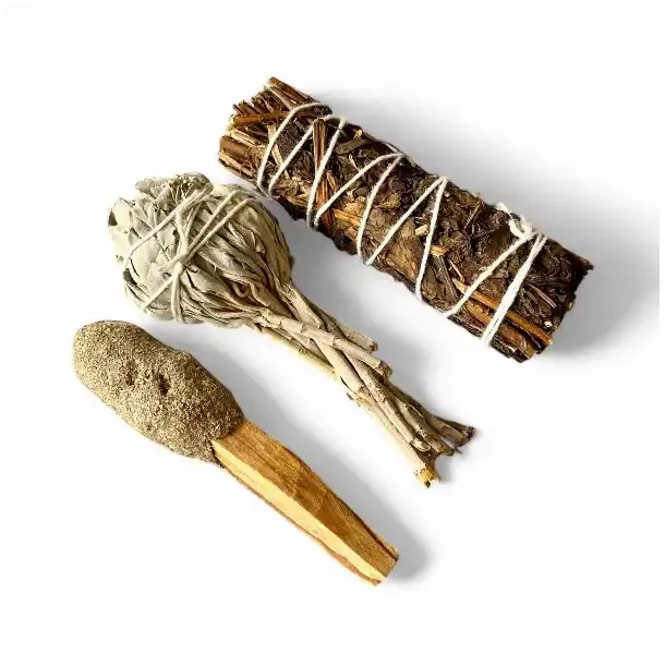 Elementernes Renselse  Spirituel Energisampak med smudgestick, salvie og yerba buena