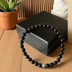 Beskyttende smykkest i sort turmalin med armbnd 17-20 cm og higa vedhng