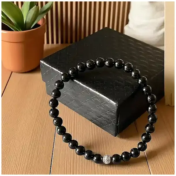 Beskyttende smykkest i sort turmalin med armbnd 17-20 cm og higa vedhng