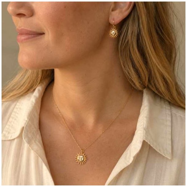 Elegant smykkes�t med solmotiv | Halsk�de &amp; �reringe