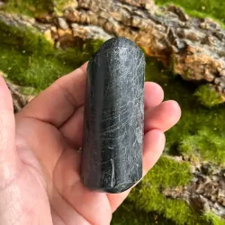 Sort Turmalin rpoleret Freeform  Beskyttelse &amp; Energirensning (C)