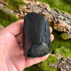 Sort Turmalin rpoleret Freeform  Beskyttelse &amp; Energirensning (B)