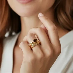 Justerbar Forgyldt Ring med Tiger�je og Rhinsten � Beskyttelsens Kraft