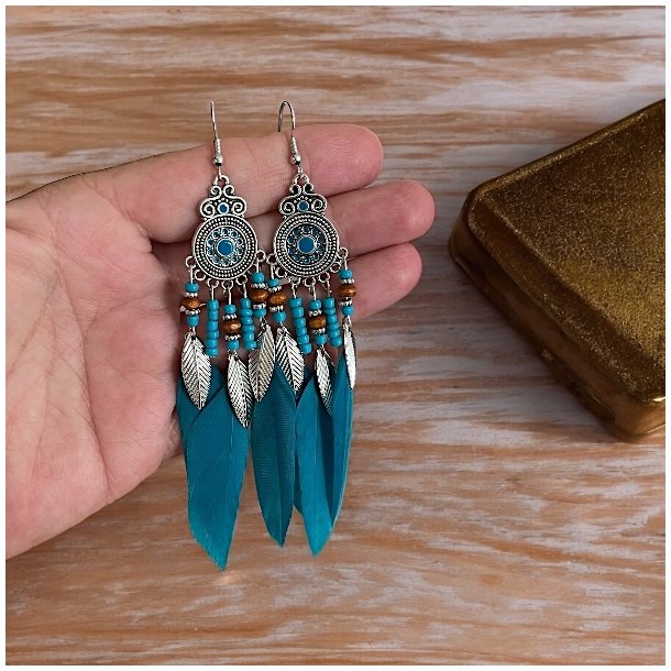 Spirituelle Boheme �reringe med �gte fjer | Totall�ngde ca. 10 cm