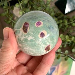 Kugle i fuschit med rubin UNIKA | Ml 6 cm