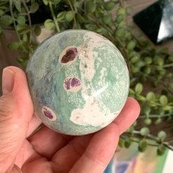 Kugle i fuschit med rubin UNIKA | Ml 6 cm