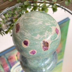 Kugle i fuschit med rubin UNIKA | Ml 6 cm