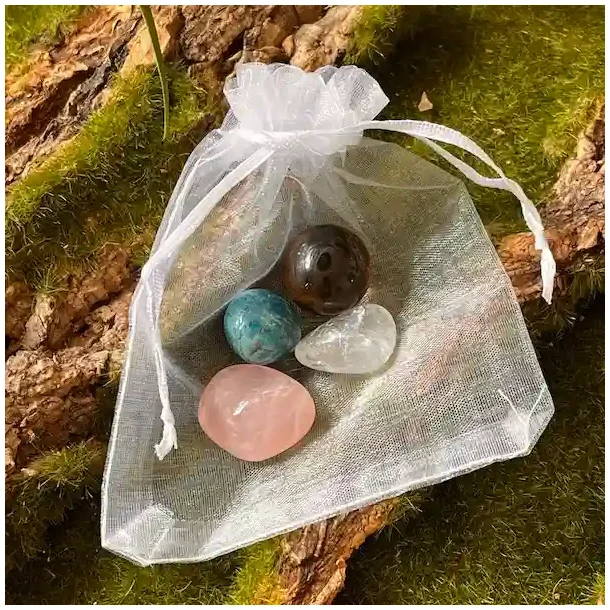 Krystalst til sttte under vgttab  Apatit, Rosakvarts, Rgkvarts &amp; Bjergkrystal