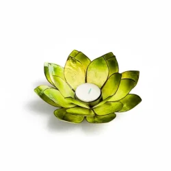 Stor h�ndlavet lotus fyrfadsstage i gr�n capiz skal � 16 cm