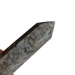 Trn i Yooperlite | fluorescerende | Ml 7,8 x 2,5 cm