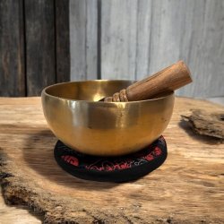 Hndlavet Tibetansk Klangskls St  Unik Klang, Design og Harmoni, 15 x 7 cm 