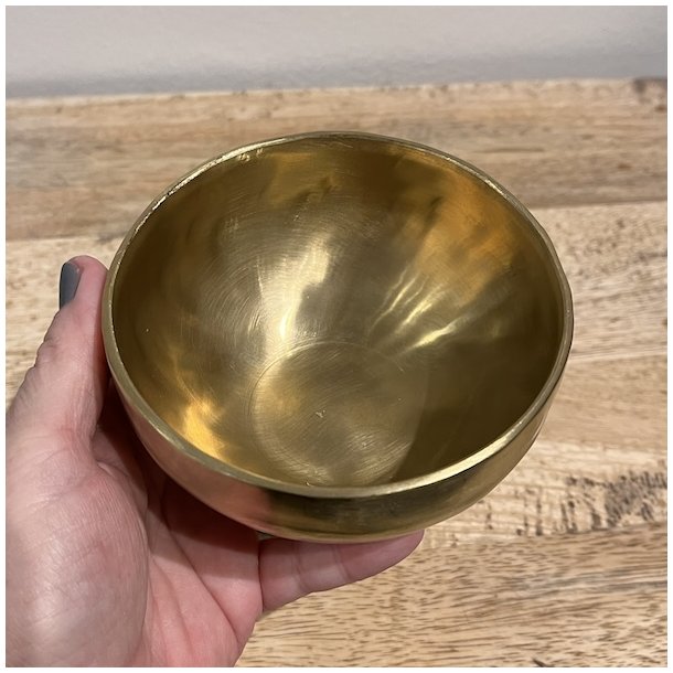 Hndlavet Tibetansk Klangskls St  Unik Klang, Design og Harmoni, 11 x 5,5 cm 