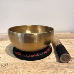 Hndlavet Tibetansk Klangskls St  Unik Klang, Design og Harmoni, 15 x 7 cm 