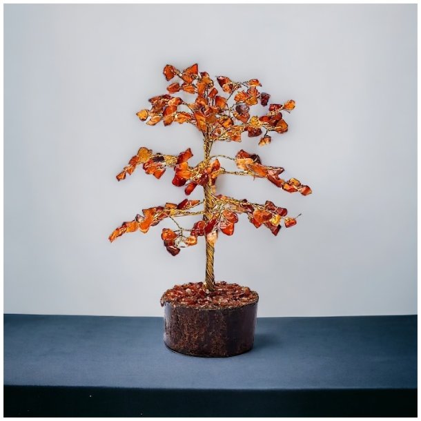 Krystaltr | Karneol p base af neemtr | Ml ca. 18-19 cm udslet