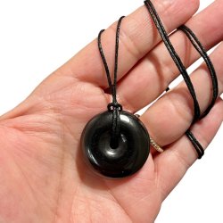 Poleret Pi-stens Vedhng i shungit m. snre   3 cm