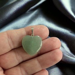 Krystal vedhng | grn aventurin | hjerte | Ml 2 x 2 cm