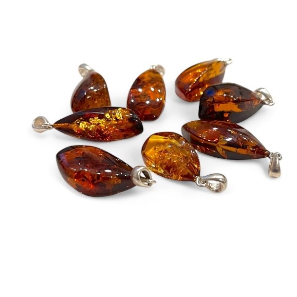 Nikkelfri Vedhng i gte Baltisk Rav - Ml ca. 3 - 3,5 cm