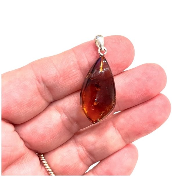 Nikkelfri Vedhng i gte Baltisk Rav - Ml ca. 3 - 3,5 cm